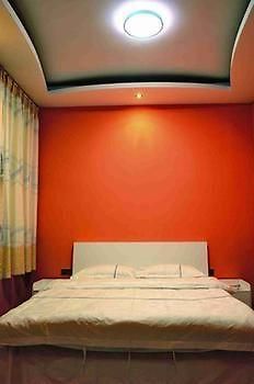 Yiguangnian Fashion Hotel Fenghuang Exterior photo
